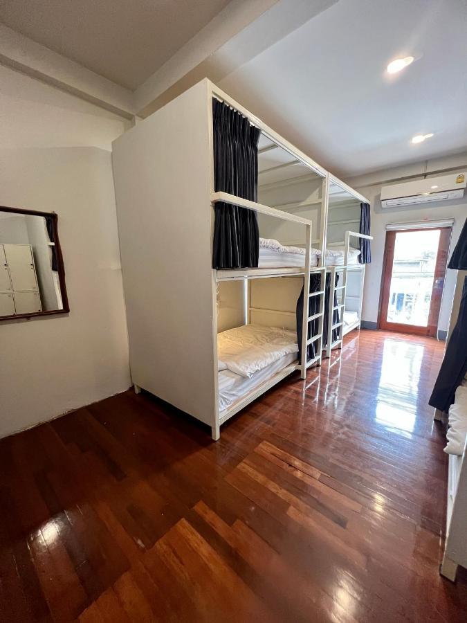 Together Backpackers Hostel Chiang Rai Extérieur photo