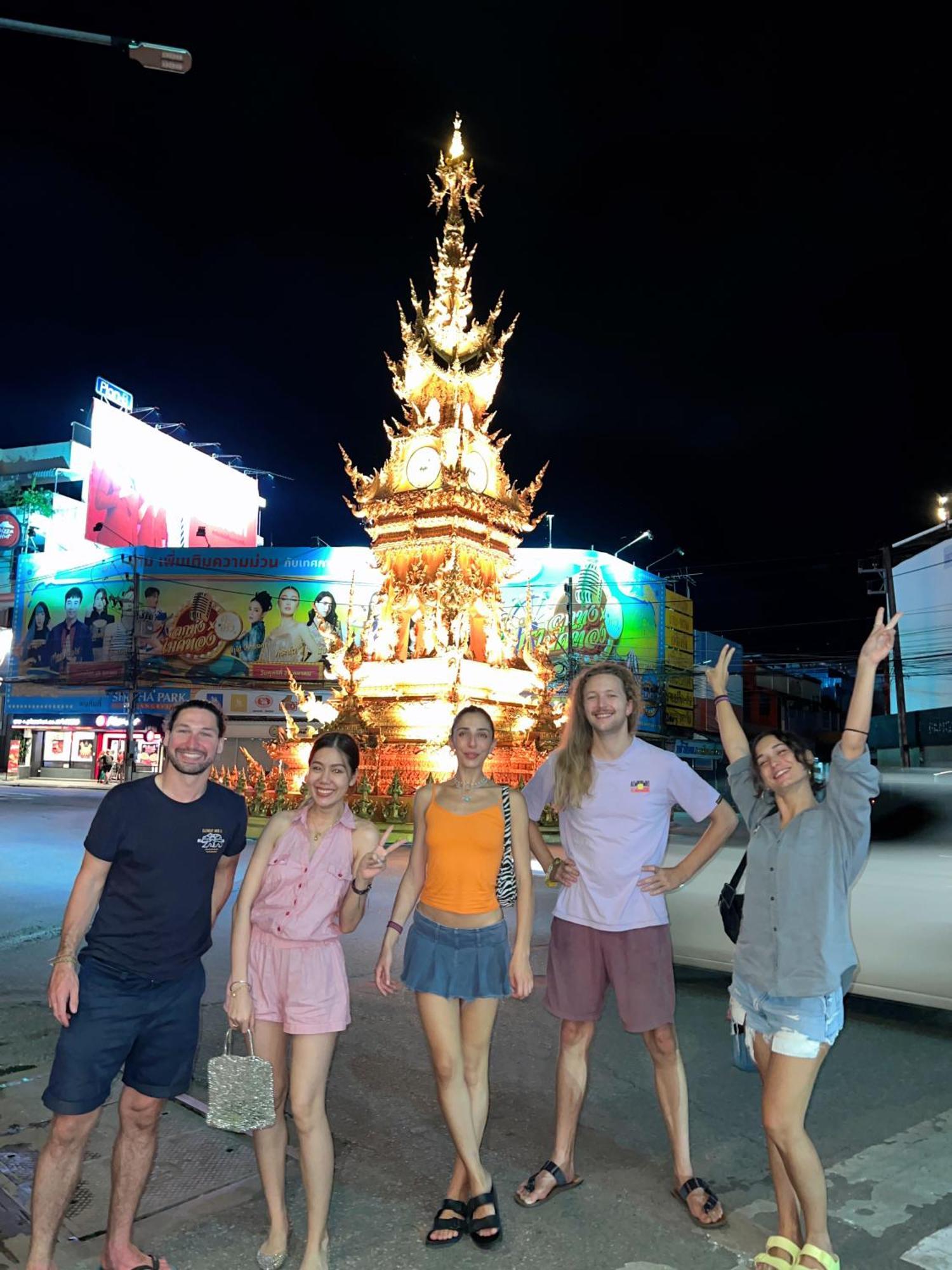 Together Backpackers Hostel Chiang Rai Extérieur photo
